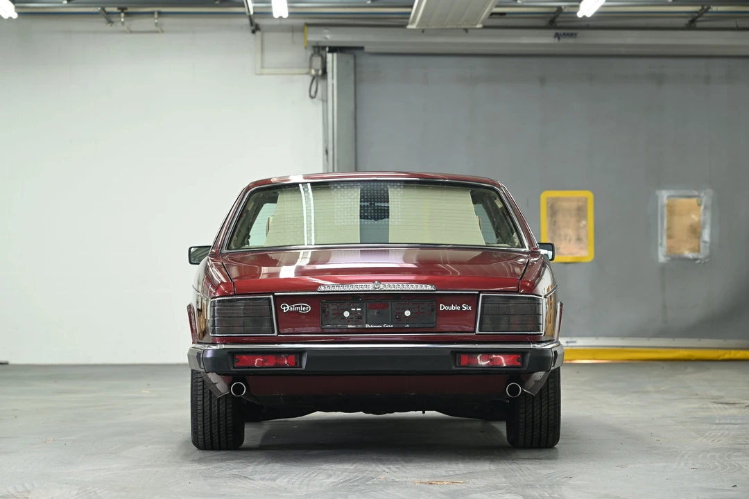 1993 Daimler - Image 4 of 31