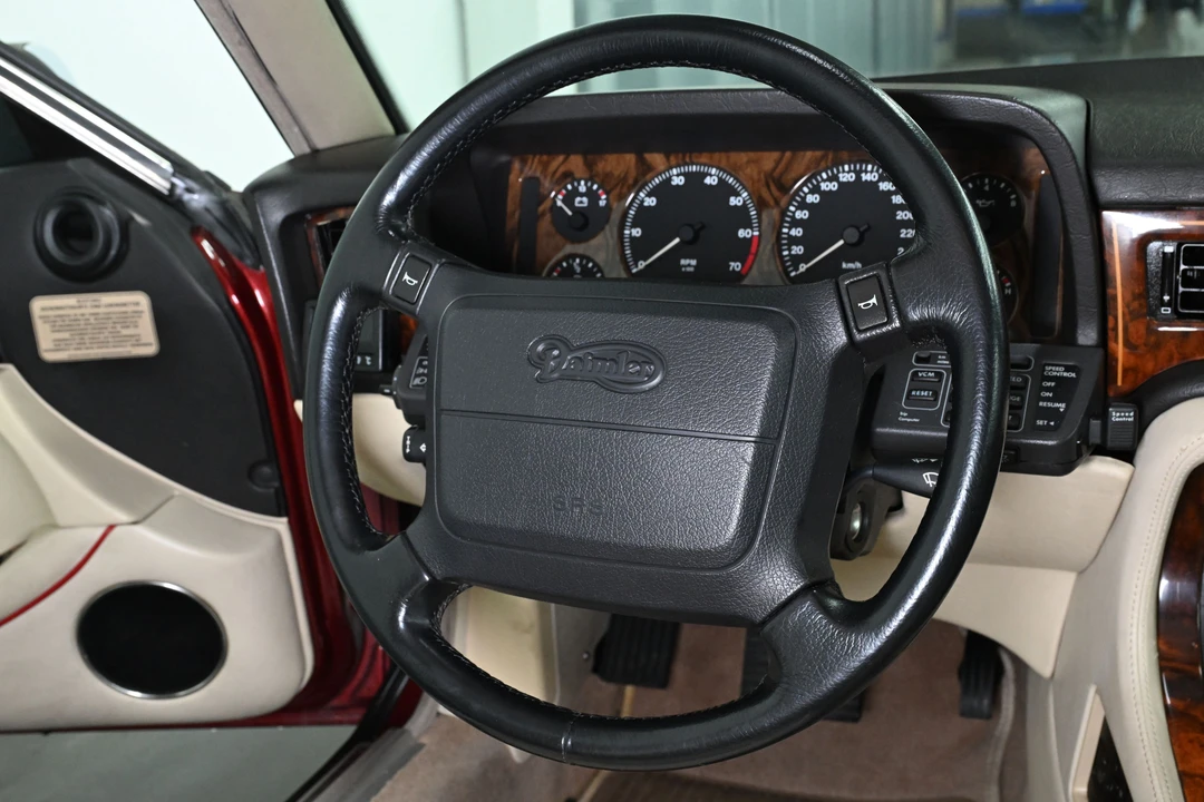 1993 Daimler - Image 16 of 31