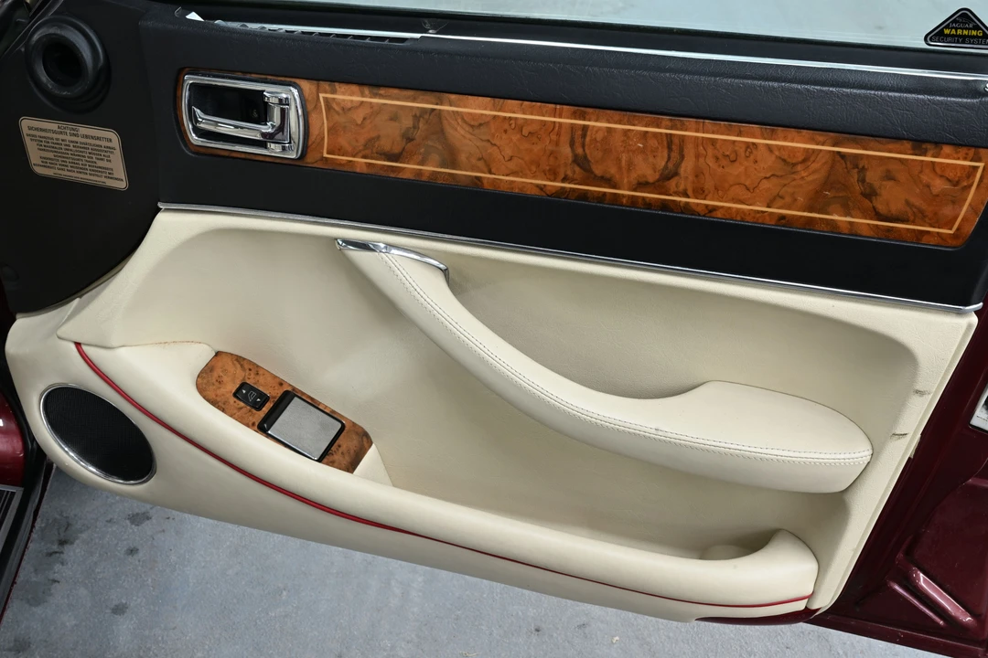 1993 Daimler - Image 24 of 31