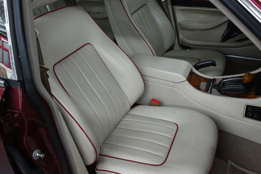 1993 Daimler - Image 19 of 31