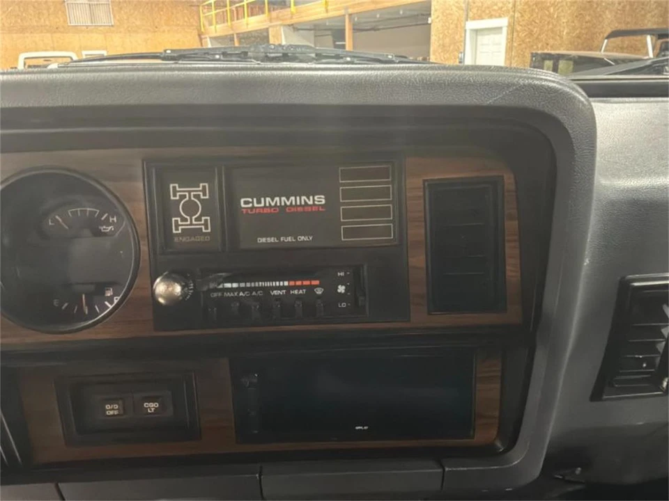 1993 Dodge Ram 1st Gen - Image 29 of 30