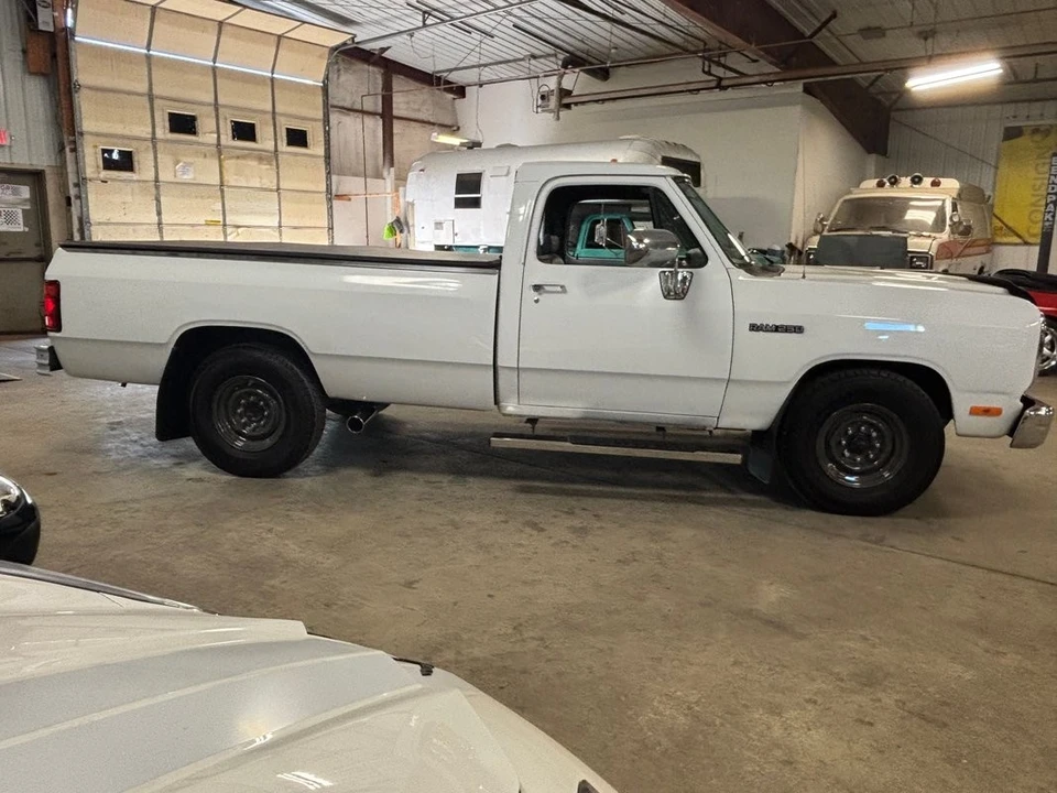 1993 Dodge Ram - Image 7 of 31