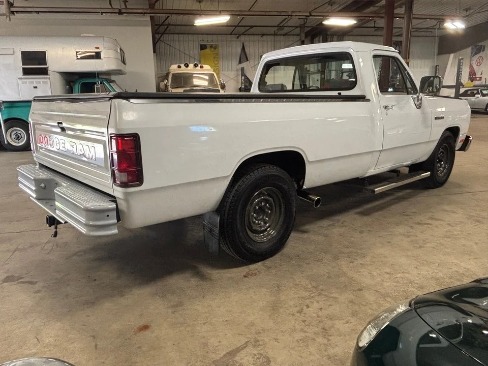 1993 Dodge Ram - Image 6 of 31