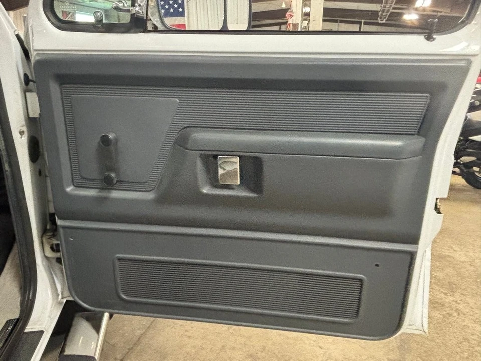 1993 Dodge Ram - Image 23 of 31