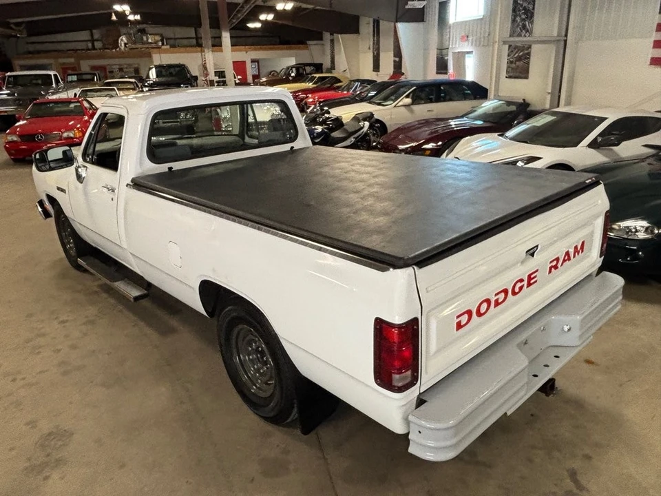 1993 Dodge Ram - Image 17 of 31