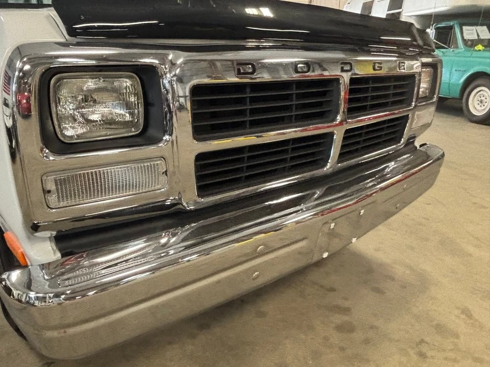1993 Dodge Ram - Image 20 of 31