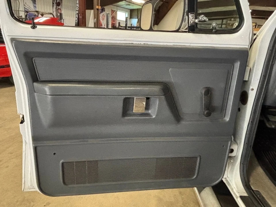 1993 Dodge Ram - Image 30 of 31