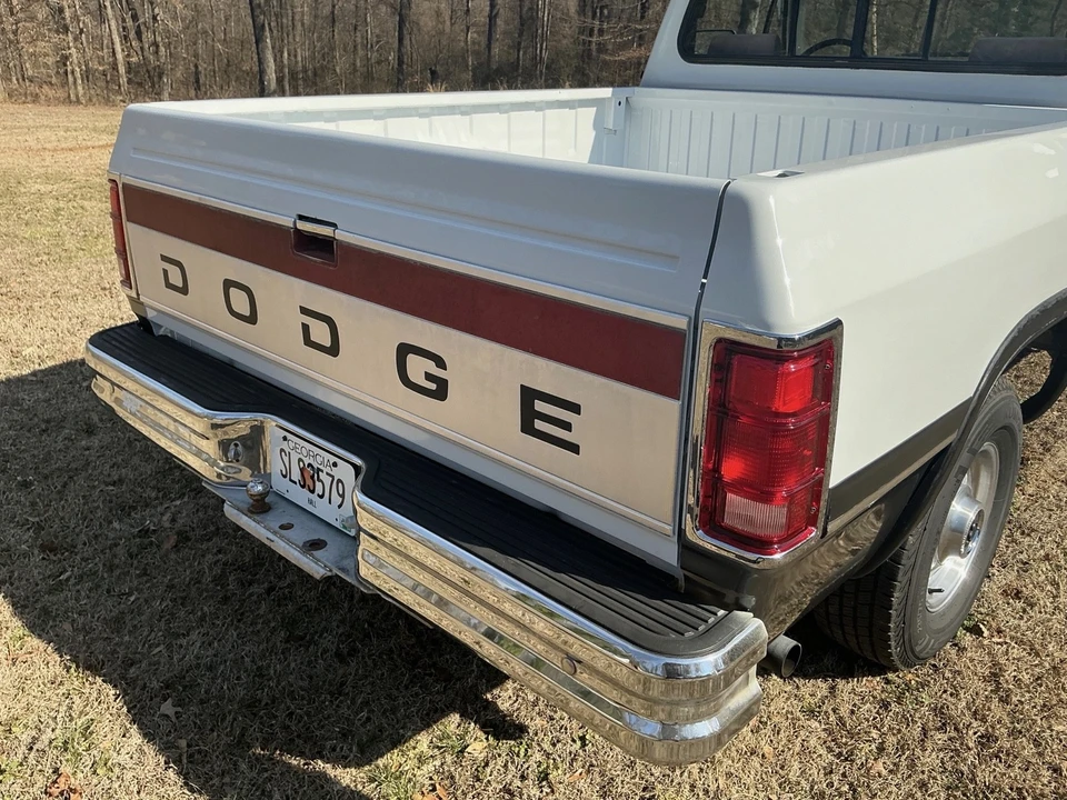 1993 Dodge Ram 1st Gen - Image 6 of 21