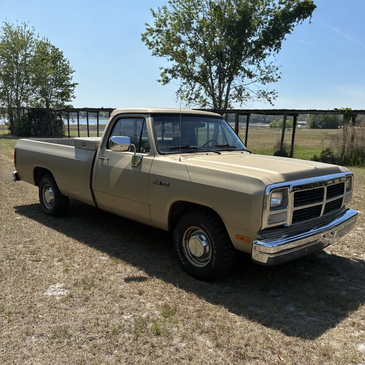 1993 Dodge D Series - Image 3 of 31