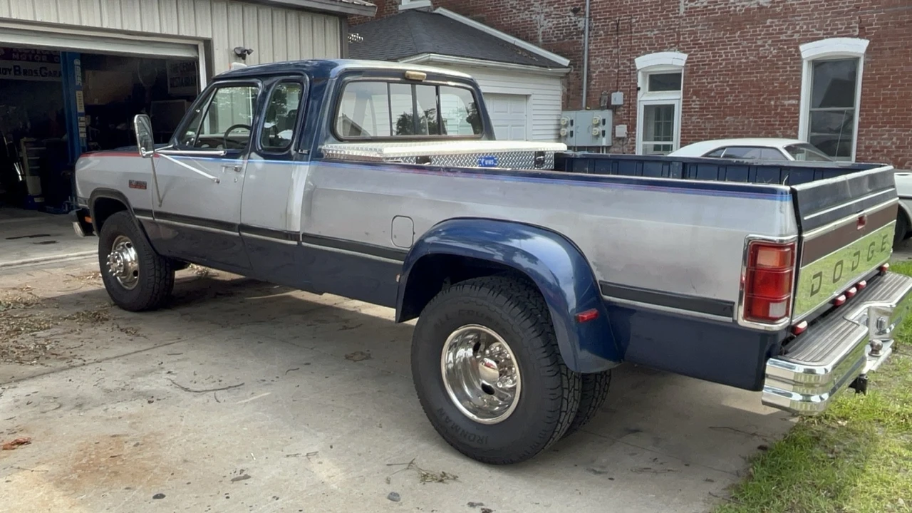 1993 Dodge D Series - Image 5 of 31