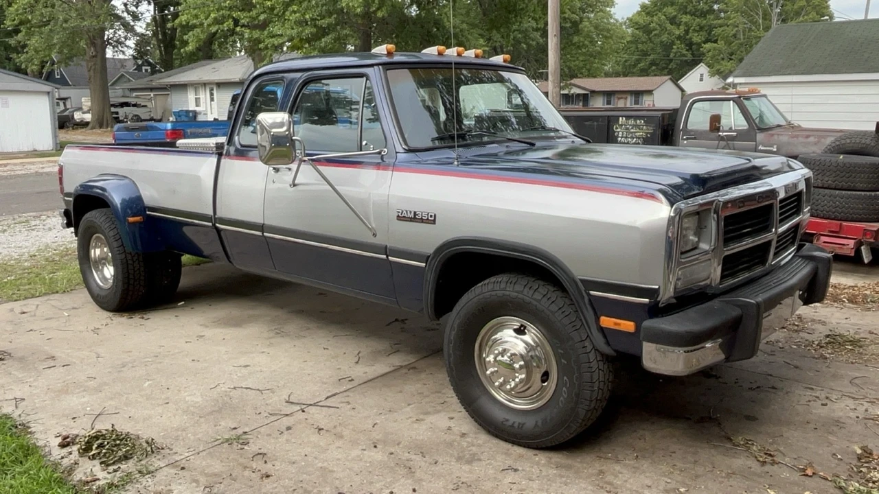 1993 Dodge D Series - Image 4 of 31