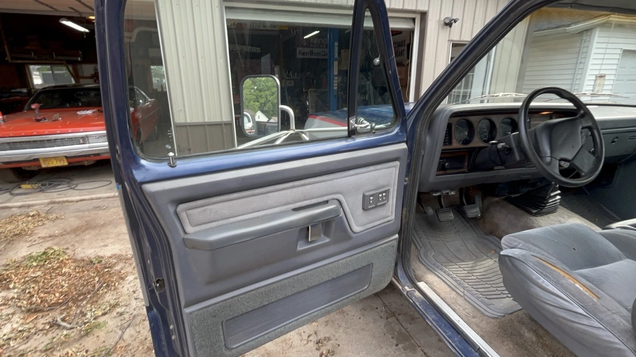 1993 Dodge D Series - Image 21 of 31