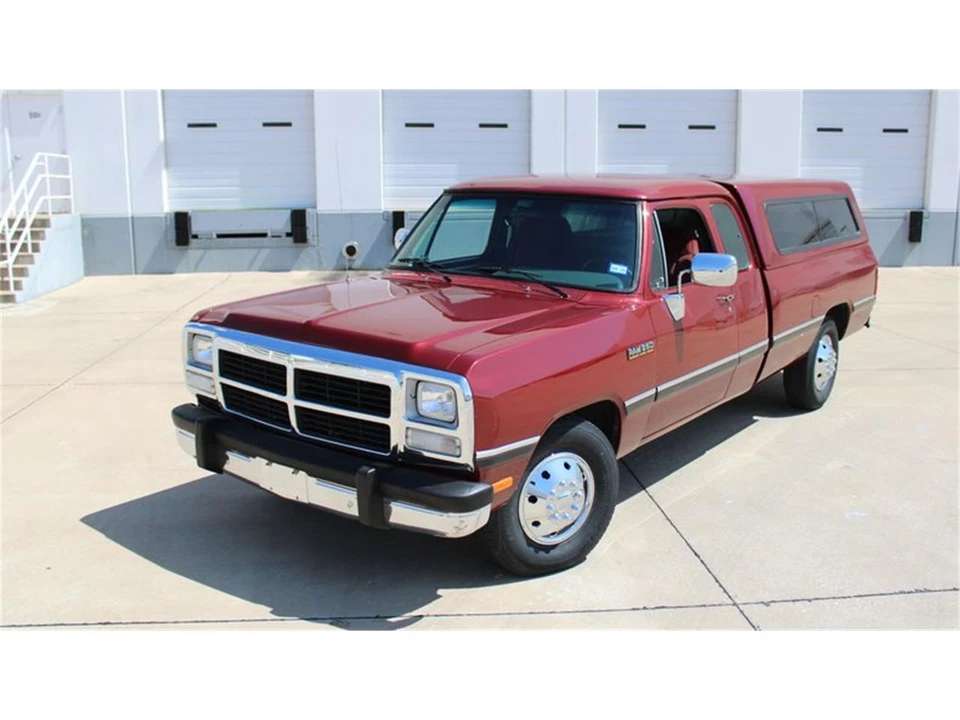 1993 Dodge D Series - Image 2 of 31