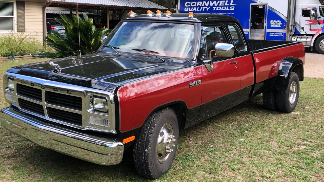 1993 Dodge Ram 1st Gen - Image 9 of 9