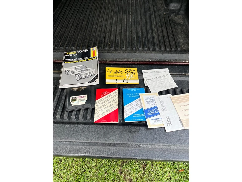 1993 Dodge Dakota 1st Gen - Image 9 of 27