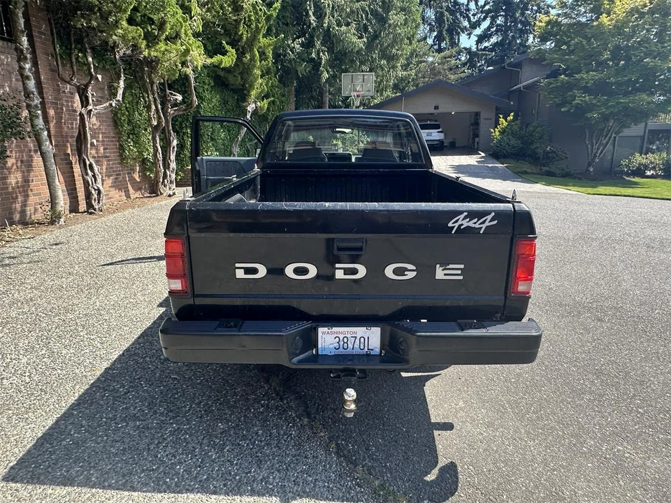 1993 Dodge Dakota 1st Gen - Image 7 of 29
