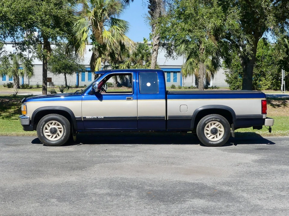 1993 Dodge Dakota 1st Gen - Image 10 of 21