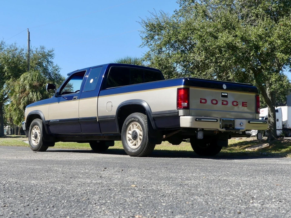 1993 Dodge Dakota 1st Gen - Image 15 of 21