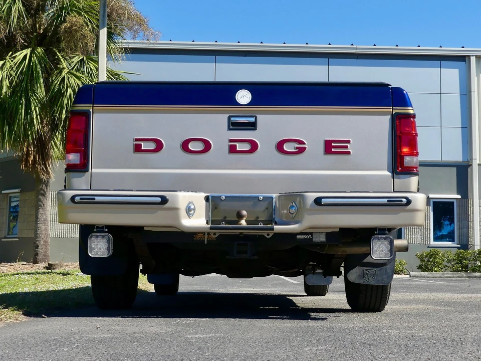 1993 Dodge Dakota 1st Gen - Image 18 of 21