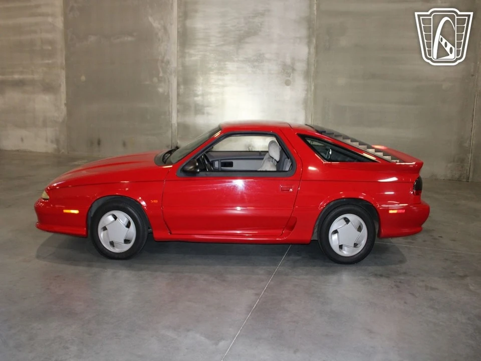 1993 Dodge Daytona - Image 3 of 12