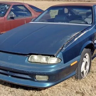 1993 Dodge Daytona IROC R/T