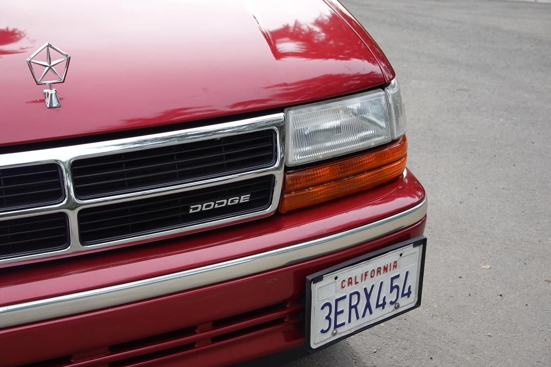 1993 Dodge Caravan - Image 10 of 31