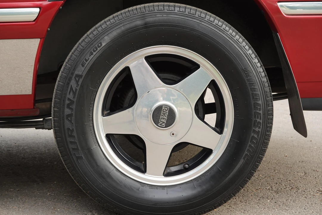 1993 Dodge Caravan - Image 30 of 31