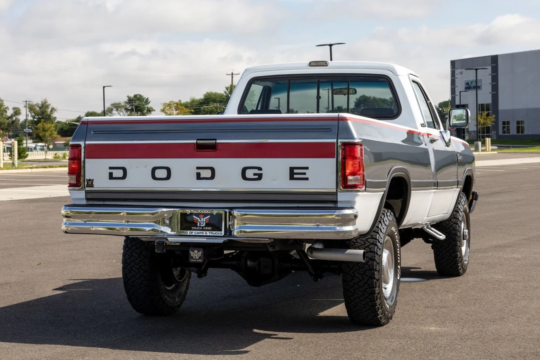 1993 Dodge D Series - Image 15 of 31