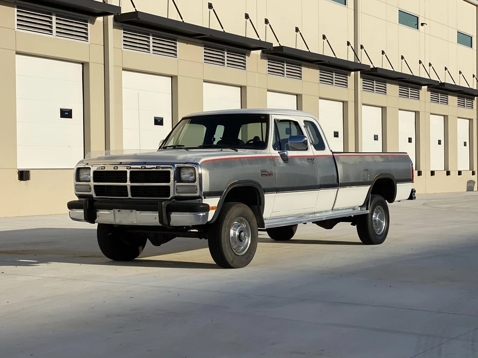 1993 Dodge Ram 1st Gen - Image 2 of 31