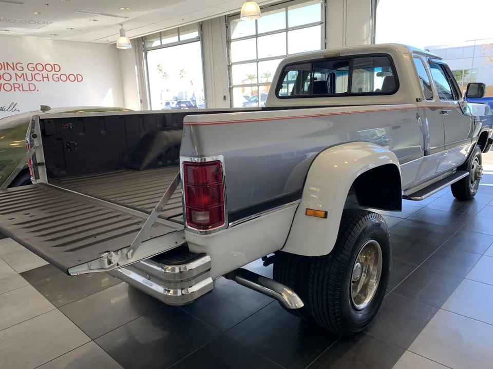 1993 Dodge Ram 1st Gen - Image 19 of 31