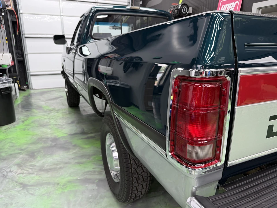 1993 Dodge Ram 1st Gen - Image 24 of 31