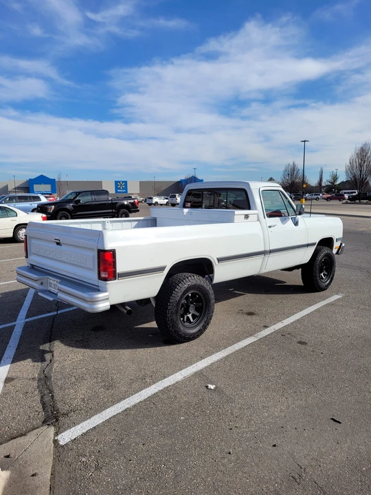 1993 Dodge Ram 1st Gen - Image 11 of 31