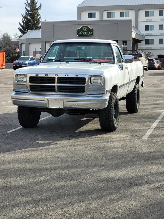 1993 Dodge Ram 1st Gen - Image 2 of 31