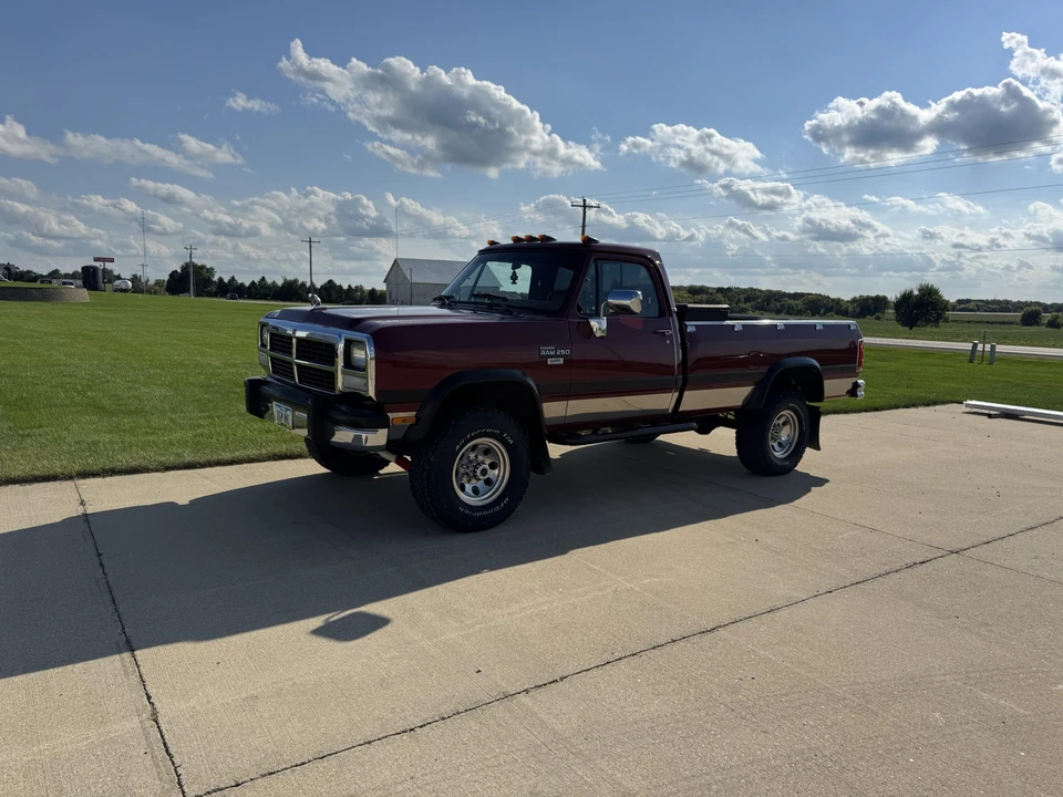 1993 Dodge Ram 1st Gen - Image 3 of 31