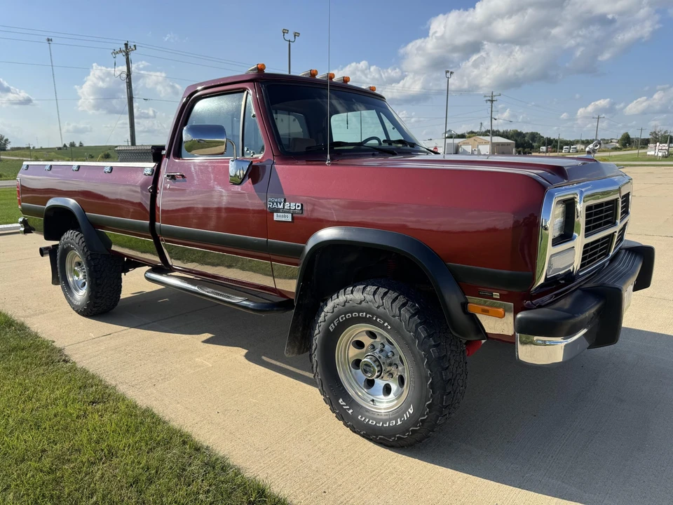 1993 Dodge Ram 1st Gen - Image 19 of 31