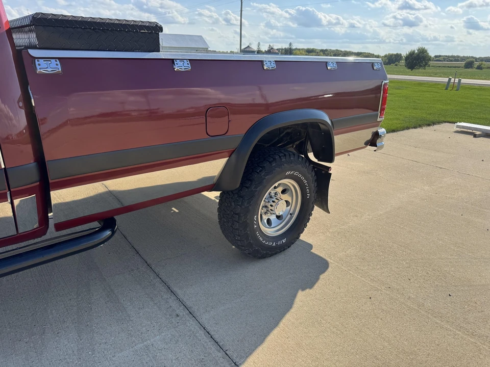 1993 Dodge Ram 1st Gen - Image 26 of 31