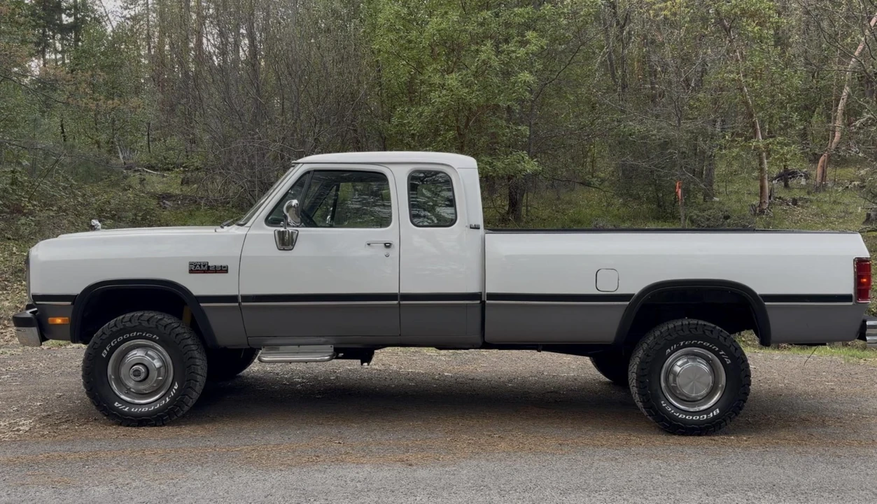 1993 Dodge Ram 1st Gen - Image 10 of 31