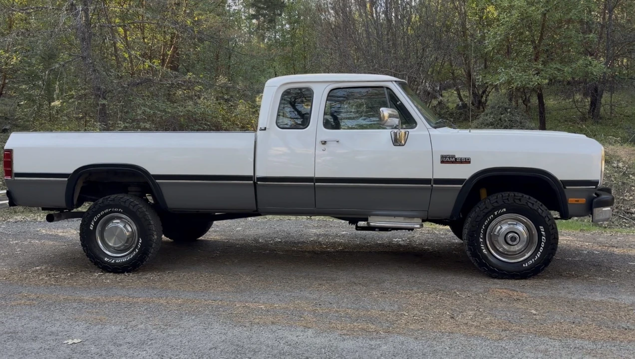 1993 Dodge Ram 1st Gen - Image 23 of 31