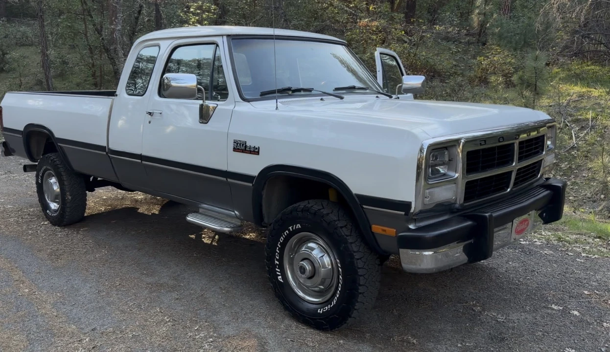 1993 Dodge Ram 1st Gen - Image 27 of 31