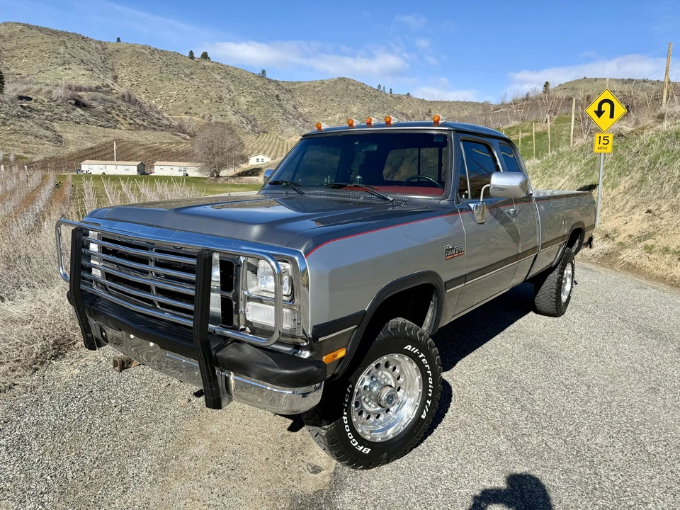 1993 Dodge Ram 1st Gen - Image 2 of 31