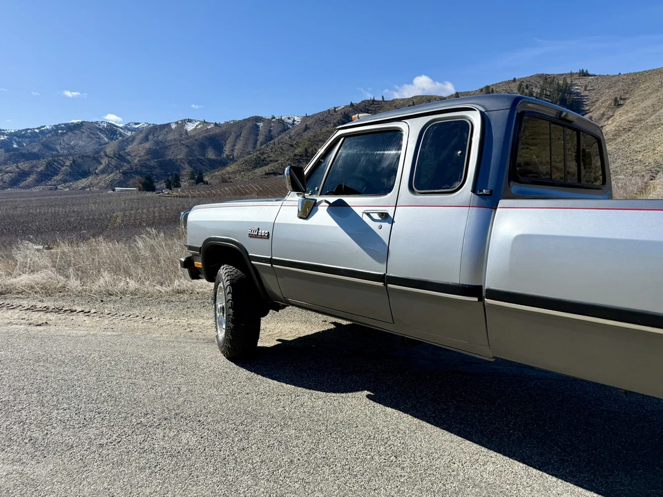 1993 Dodge Ram 1st Gen - Image 28 of 31