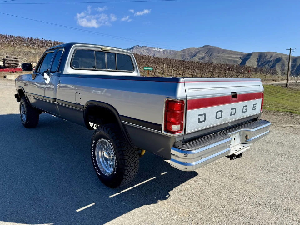 1993 Dodge Ram 1st Gen - Image 27 of 31