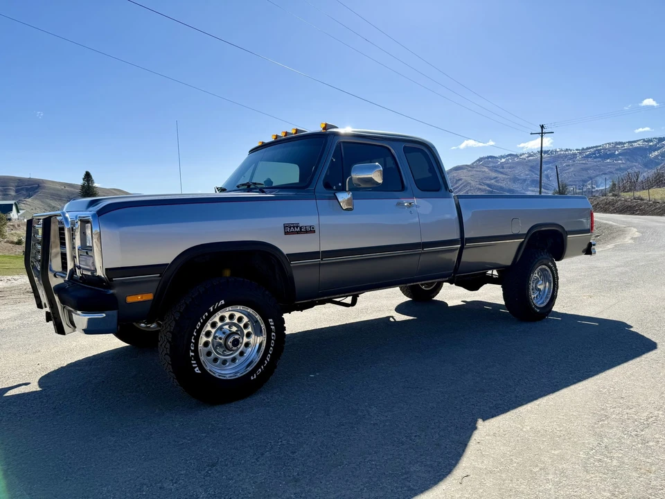 1993 Dodge Ram 1st Gen - Image 24 of 31
