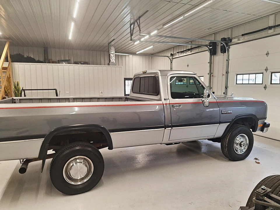 1993 Dodge Ram 1st Gen - Image 5 of 31