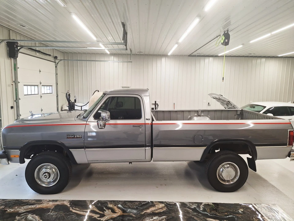 1993 Dodge Ram 1st Gen - Image 3 of 31