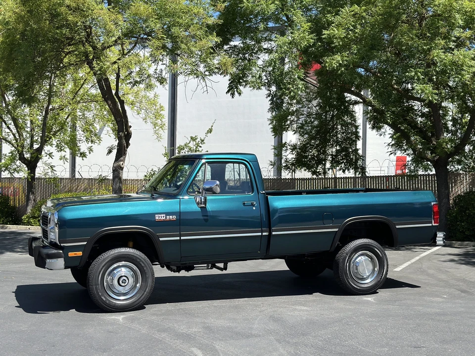 1993 Dodge Ram 1st Gen - Image 7 of 31