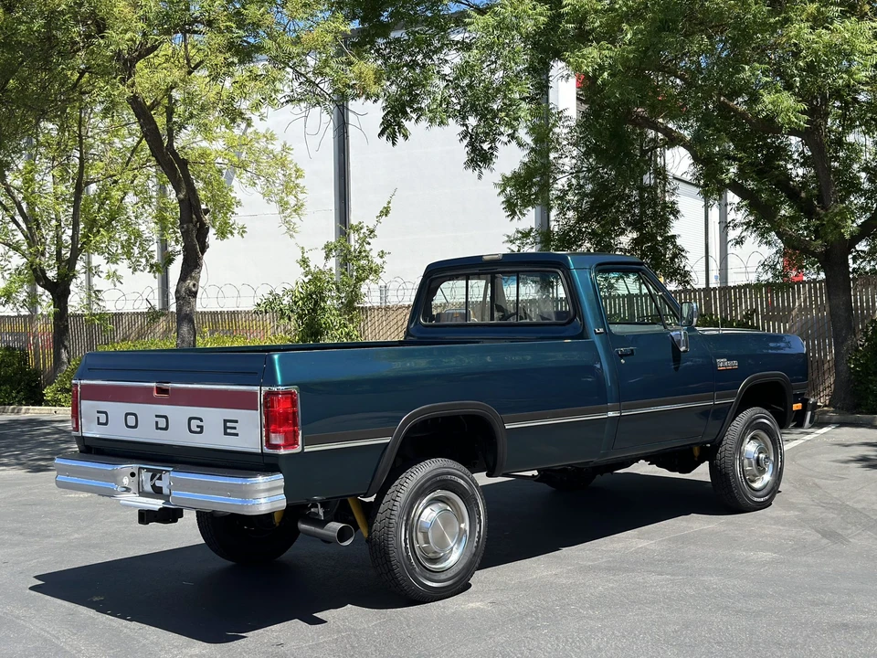 1993 Dodge Ram 1st Gen - Image 19 of 31