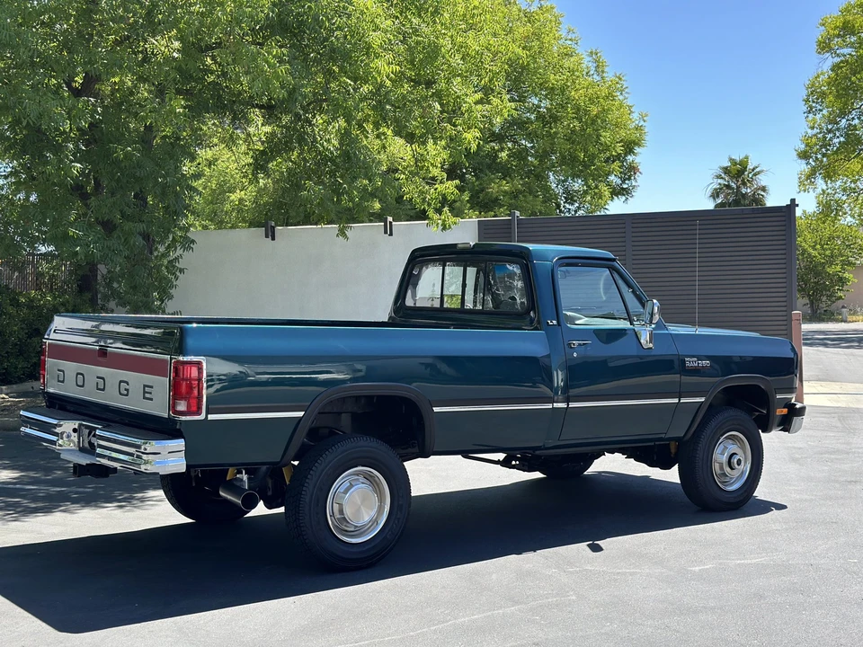 1993 Dodge Ram 1st Gen - Image 20 of 31