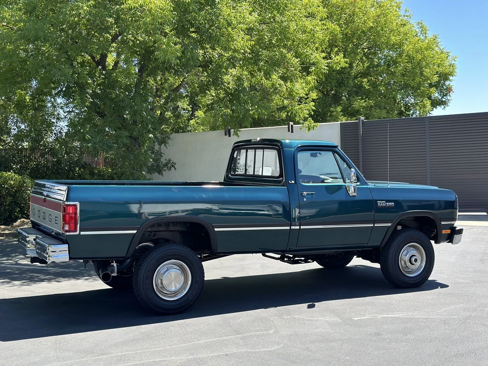 1993 Dodge Ram 1st Gen - Image 21 of 31
