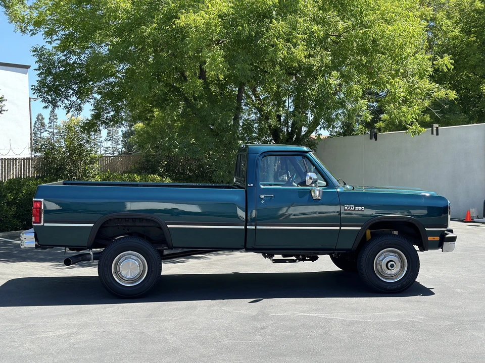 1993 Dodge Ram 1st Gen - Image 23 of 31